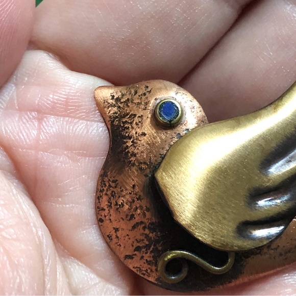Artisan-style mixed metal bird brooch copper brass lapis? eyes - Picture 5 of 8